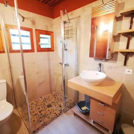 Le Jardin Des Loriots Vakantiehuis *